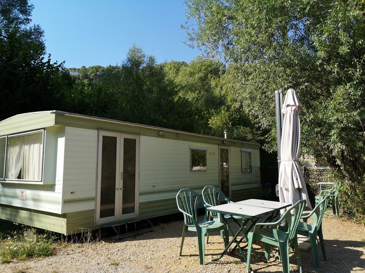 Hotel Le Moulin De Cost Buis-les-Baronnies Exterior foto